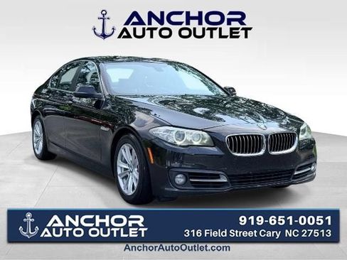 Used 2016 BMW 528i xDrive Sedan AWD/4WD image 1