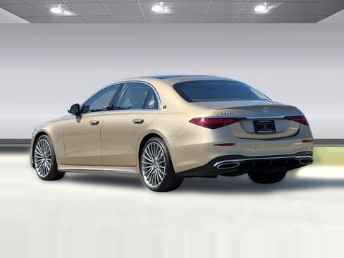 Certified 2022 Mercedes-Benz S 580 4MATIC Sedan image 3