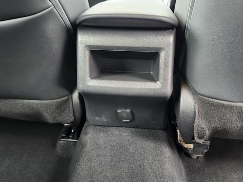 Used 2023 Toyota Camry SE w/ Convenience Package image 21