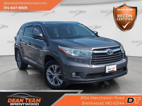 Used 2015 Toyota Highlander XLE AWD/4WD image 1