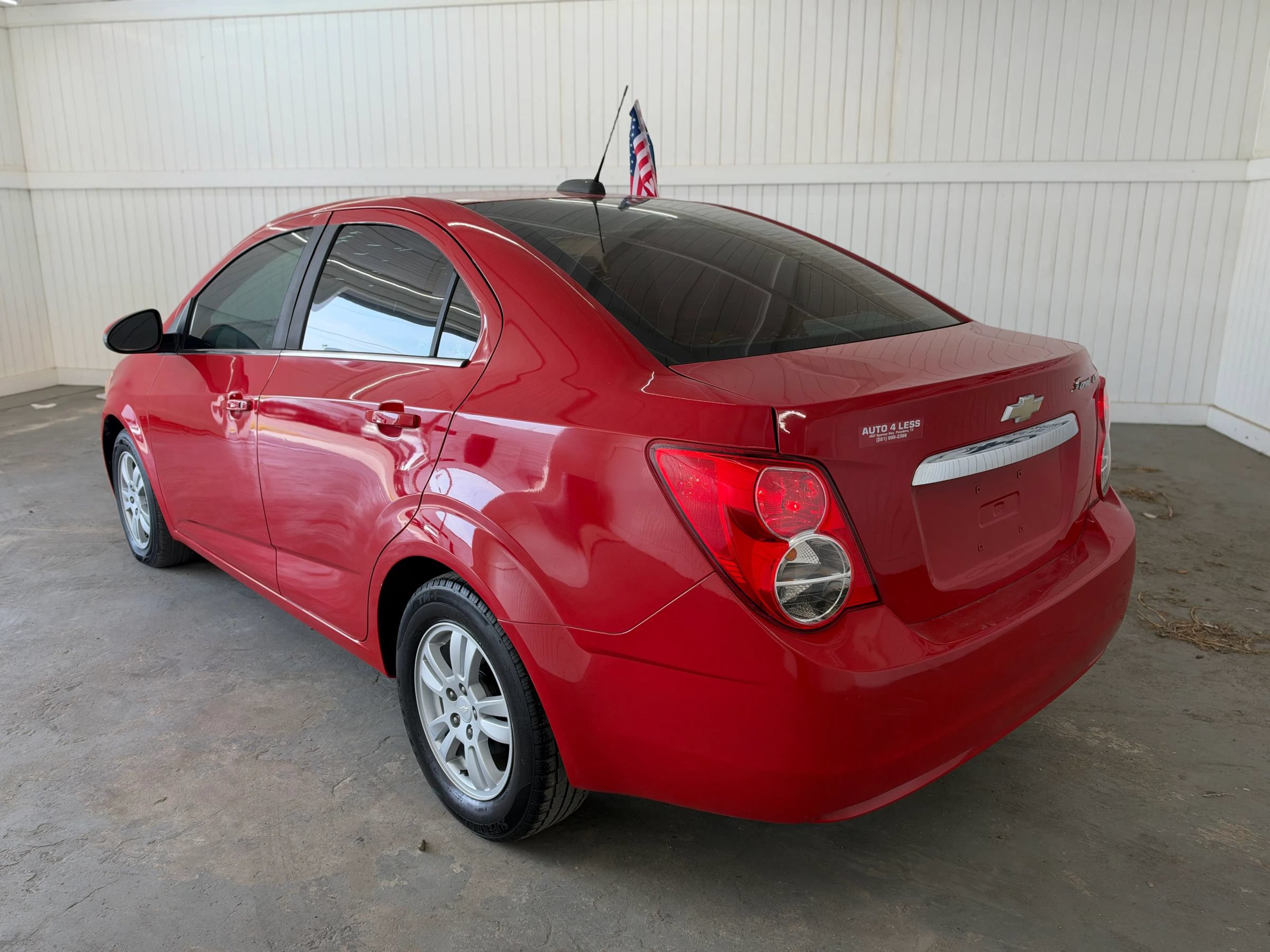 Used 2015 Chevrolet Sonic LT FWD image 7