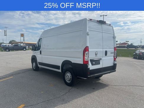 New 2026 RAM ProMaster 1500 w/ Cold Weather Group image 8