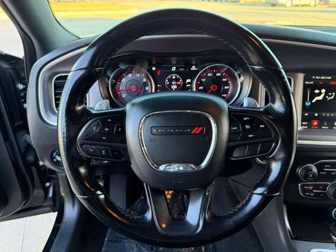Used 2022 Dodge Charger GT image 13