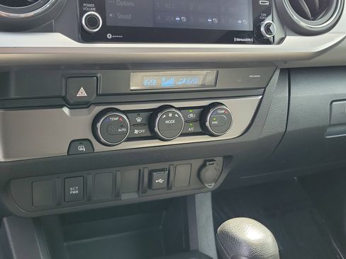 Used 2022 Toyota Tacoma SR5 image 23