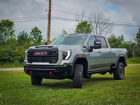 New 2026 GMC Sierra 2500 AT4X w/ Snow Plow Prep/Camper Package AWD/4WD image 10