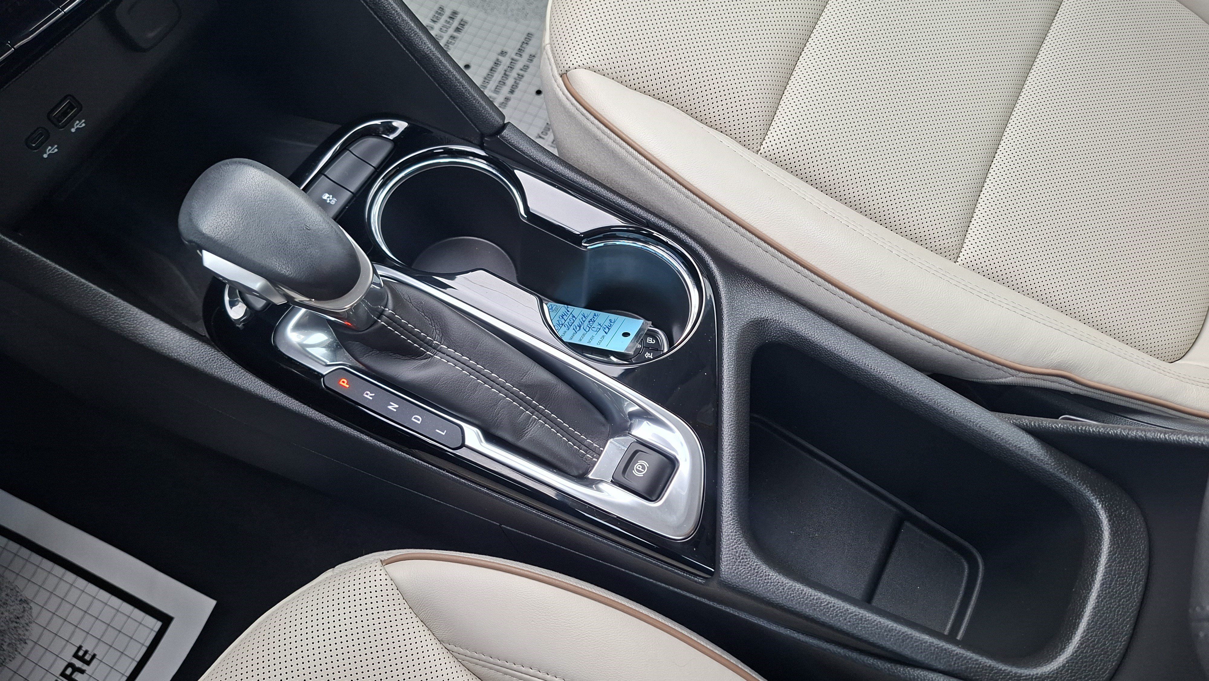 Used 2024 Buick Encore GX Avenir w/ Avenir Technology Package FWD image 16