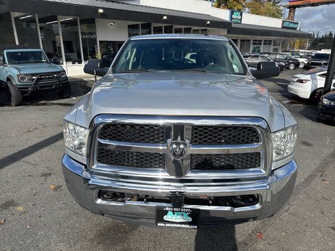 Used 2018 RAM 2500 Tradesman w/ Chrome Appearance Group image 9