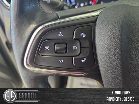 Used 2021 Buick Encore GX Essence w/ Advanced Technology Package AWD/4WD image 32