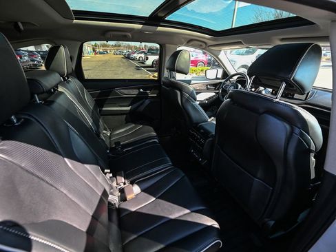 Used 2023 Acura MDX SH-AWD w/ Advance Package image 27