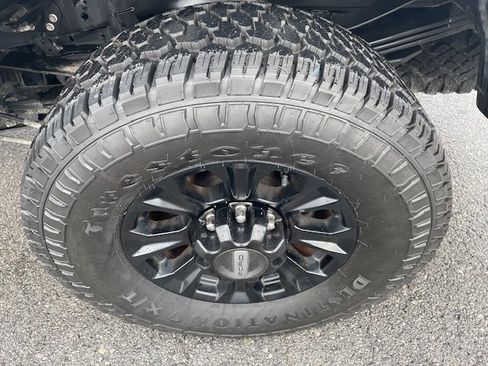 Used 2020 Ford F250 Lariat image 10