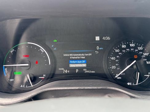 Used 2025 Toyota Sienna XLE AWD/4WD image 14