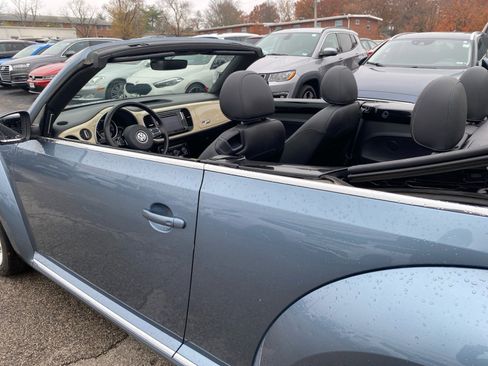 Used 2019 Volkswagen Beetle 2.0T Final Edition SEL image 16