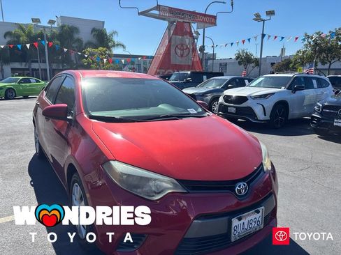 Used 2016 Toyota Corolla LE FWD image 1