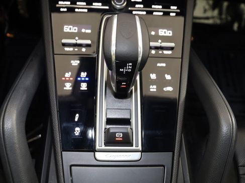 Used 2023 Porsche Cayenne Coupe image 52