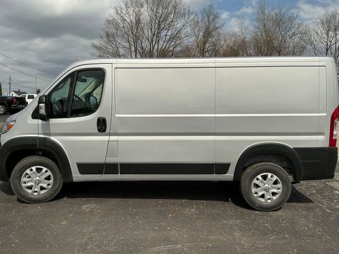 New 2026 RAM ProMaster 1500 w/ Quick Order Package 22G SLT FWD image 3