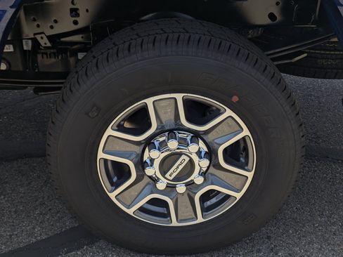 New 2026 Ford F250 Lariat AWD/4WD image 7