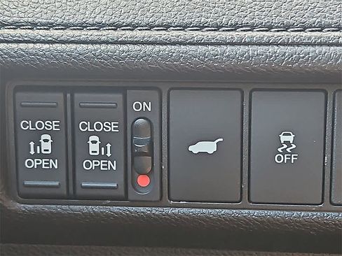 New 2026 Honda Odyssey EX-L image 18