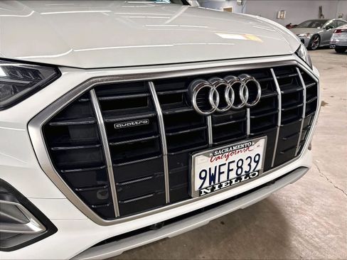 Used 2021 Audi Q5 2.0T Premium Plus w/ Premium Plus Package AWD/4WD image 31