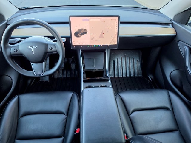 Used 2021 Tesla Model Y Long Range AWD/4WD image 2