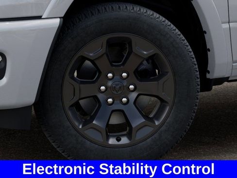 New 2026 RAM 1500 Big Horn AWD/4WD image 9