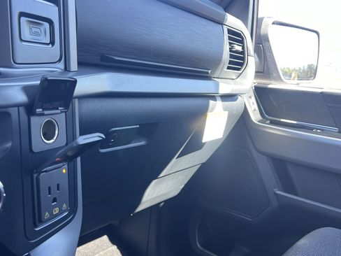 New 2026 Ford F150 XLT w/ Equipment Group 302A MID RWD image 9