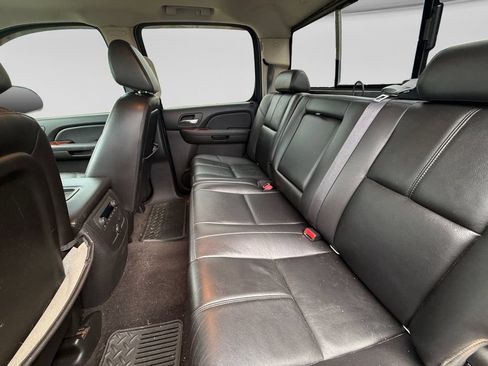 Used 2009 Chevrolet Silverado 1500 LTZ w/ Safety Package AWD/4WD image 29