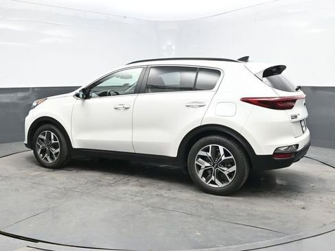 Used 2020 Kia Sportage EX w/ Option Group 15 FWD image 4