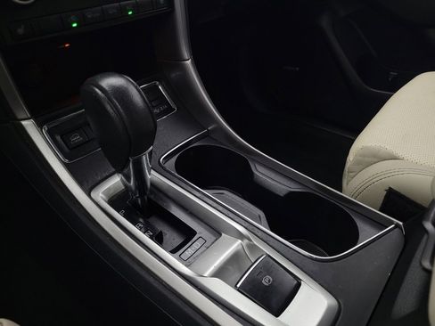 Used 2019 Subaru Ascent Limited image 26