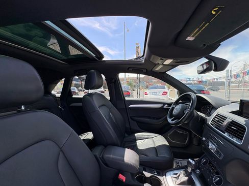 Used 2016 Audi Q3 2.0T Prestige AWD/4WD image 36