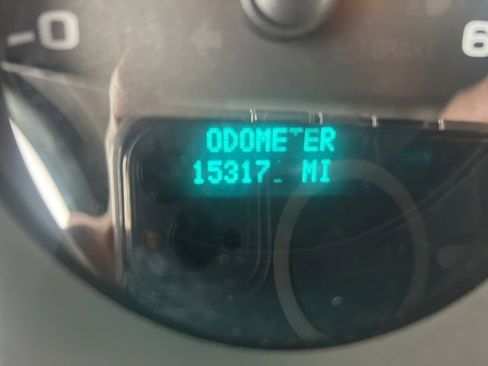 Used 2007 Chevrolet Silverado 2500 LT w/ 1LT Convenience Package image 9