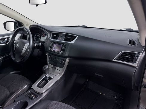 Used 2015 Nissan Sentra SV w/ Cold Weather Package FWD image 33