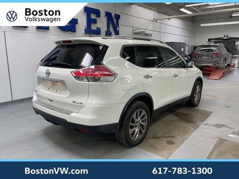 Used 2015 Nissan Rogue SL w/ SL Premium Package image 4
