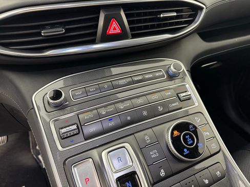 Used 2022 Hyundai Santa Fe Limited image 21