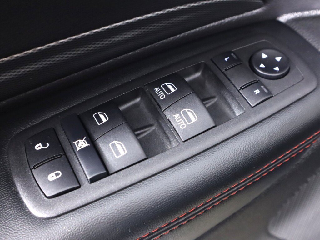 Used 2025 Dodge Durango GT w/ Trailer Tow Group IV RWD image 27