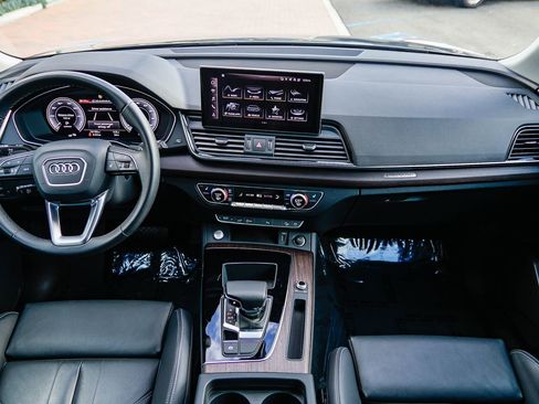 Certified 2023 Audi Q5 e Premium w/ Convenience Package image 14