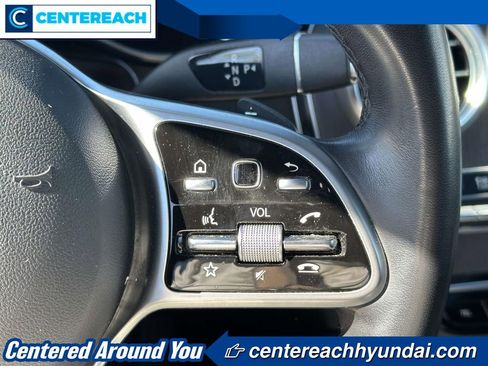 Used 2022 Mercedes-Benz GLC 300 4MATIC w/ Premium Package Lite image 21
