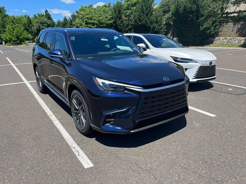 New 2026 Lexus TX 350 AWD image 3