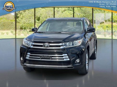 Used 2019 Toyota Highlander Limited AWD/4WD image 1