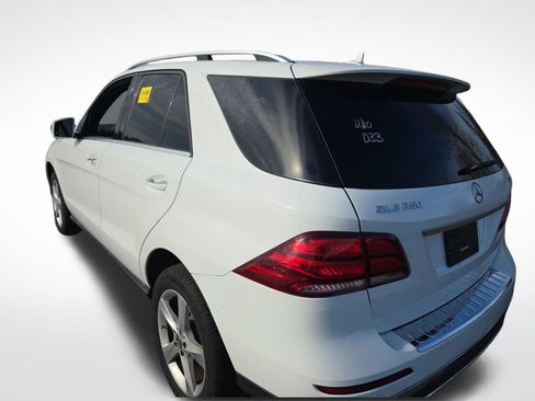 Used 2018 Mercedes-Benz GLE 350 4MATIC image 2