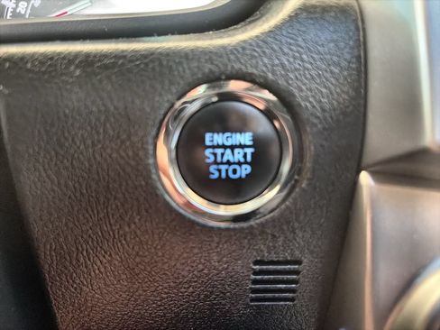 Used 2023 Toyota 4Runner Limited RWD image 17