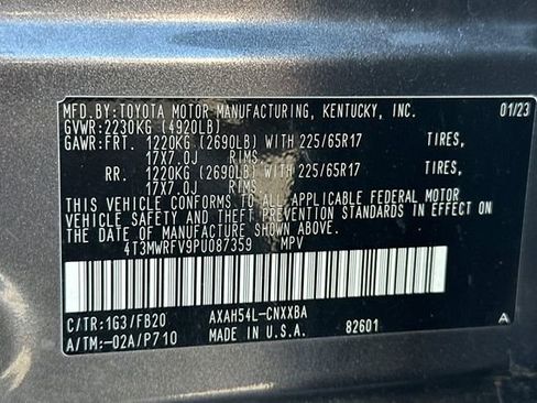 Used 2023 Toyota RAV4 LE AWD/4WD image 34