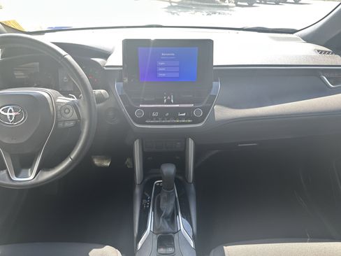 Used 2024 Toyota Corolla Cross AWD Hybrid image 23