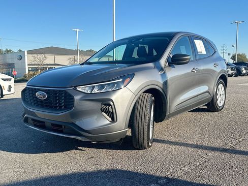 Used 2026 Ford Escape Active image 2