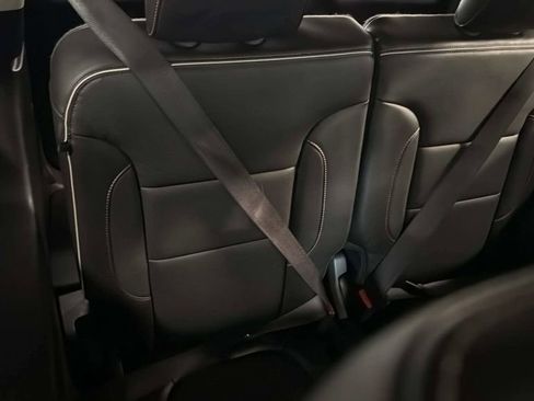 Used 2017 GMC Acadia Denali w/ Technology Package AWD/4WD image 20