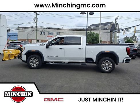 Used 2020 GMC Sierra 2500 Denali w/ Denali Ultimate Package AWD/4WD image 7