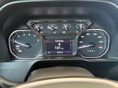 Used 2021 GMC Sierra 1500 SLT RWD image 11