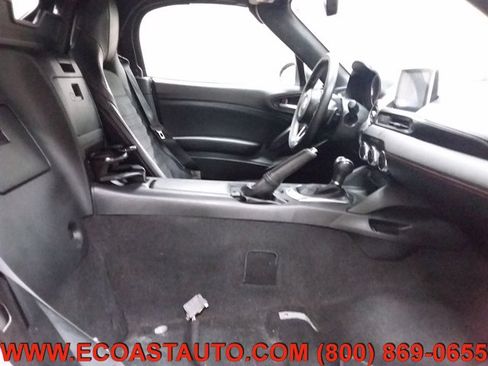 Used 2017 FIAT 124 Spider Abarth image 12