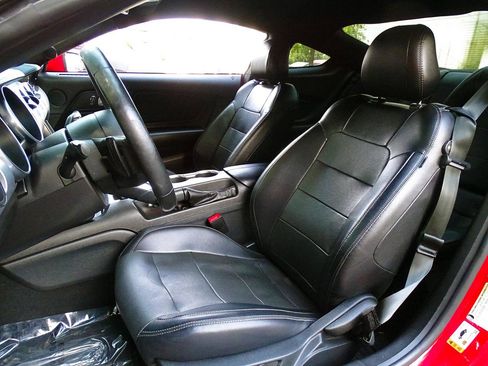 Used 2020 Ford Mustang GT Premium RWD image 17