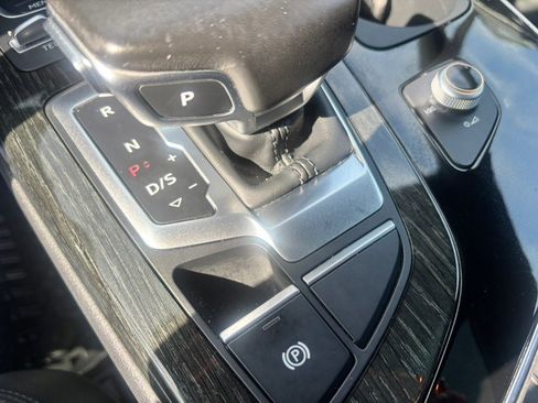 Used 2017 Audi Q7 3.0T Premium Plus AWD/4WD image 33