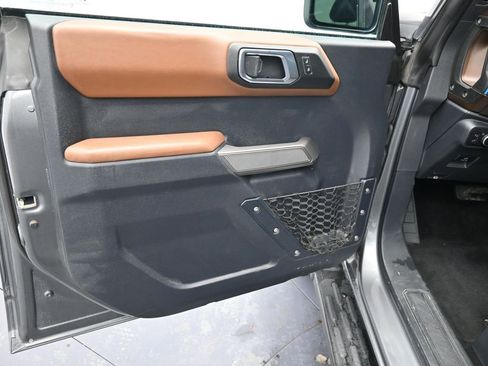Used 2021 Ford Bronco Outer Banks image 9